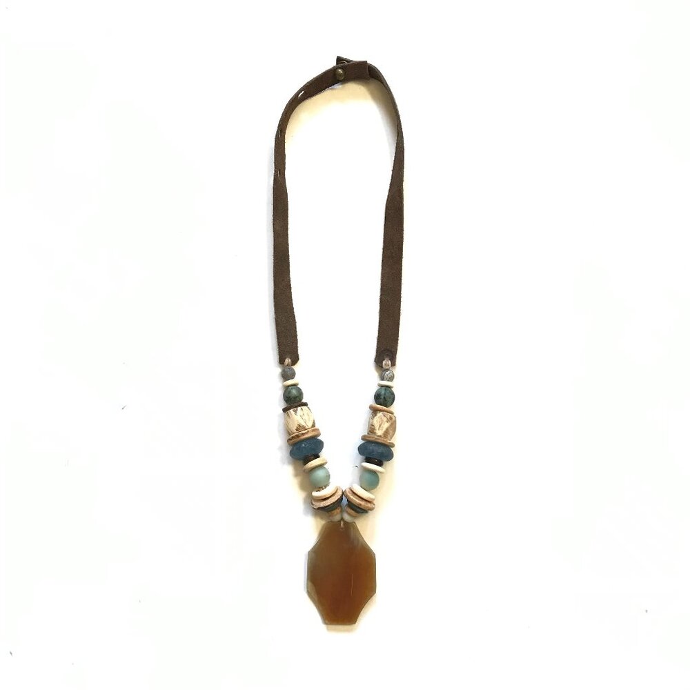 Twine & Twig Medallion Tribal Beaded Necklace Womens Brown Suede Strap Pendant